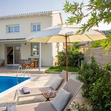 Grappolo Lefkada - Athiri, 5 Min From Wonderful Ai Giannis & Lefkada Town