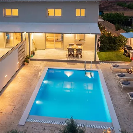 Vila Grappolo Lefkada - Athiri, 5 Min From Wonderful Ai Giannis & Lefkada Town Apolpaina