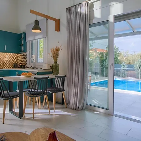 Vila Grappolo Lefkada - Athiri, 5 Min From Wonderful Ai Giannis & Lefkada Town Apolpaina